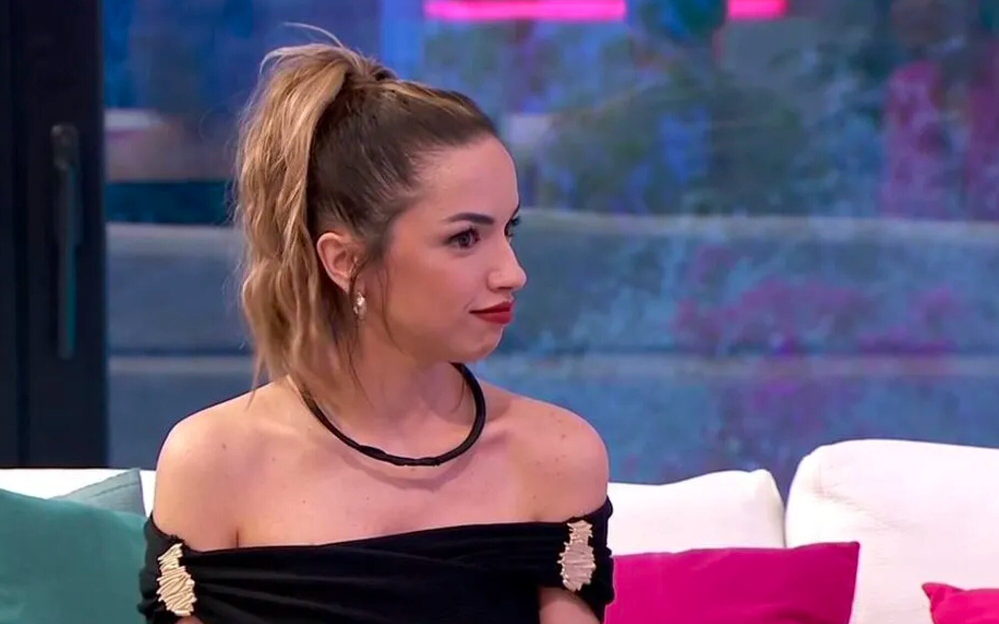 'Baila conmigo' (3,3%) pincha en su estreno, 'Pasión de gavilanes' (5,6%) no toca fondo y 'Alba' (14,4%) lidera