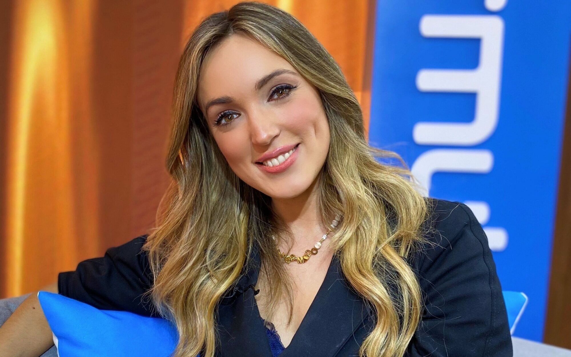 Marta Riesco responde a Isa Pantoja en 'Ya son las ocho': "Que se explaye en otras relaciones suyas"