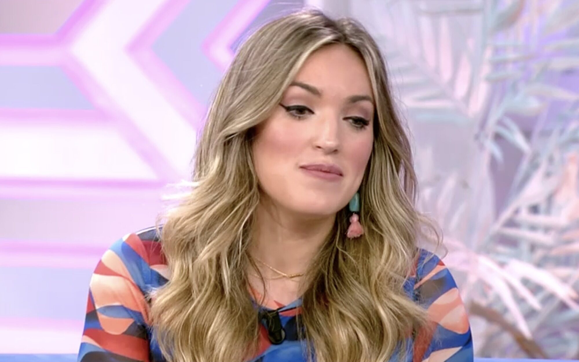 Marta Riesco denuncia "escarnio público" mientras hace pucheros en directo por vejaciones y ridiculizaciones