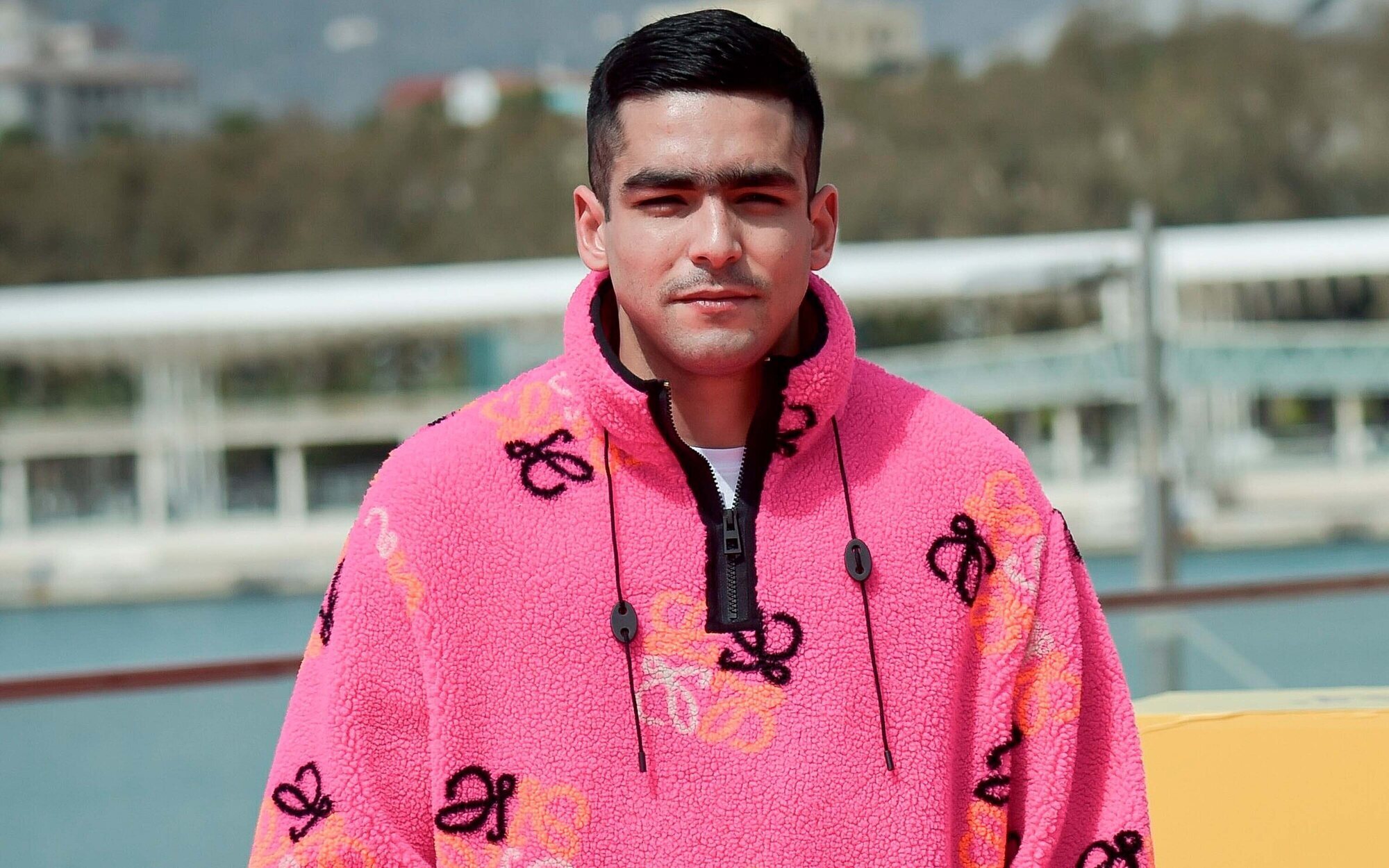 Omar Ayuso reclama más diversidad en 'Élite': "Me encantaría que fuera mucho más modélica"