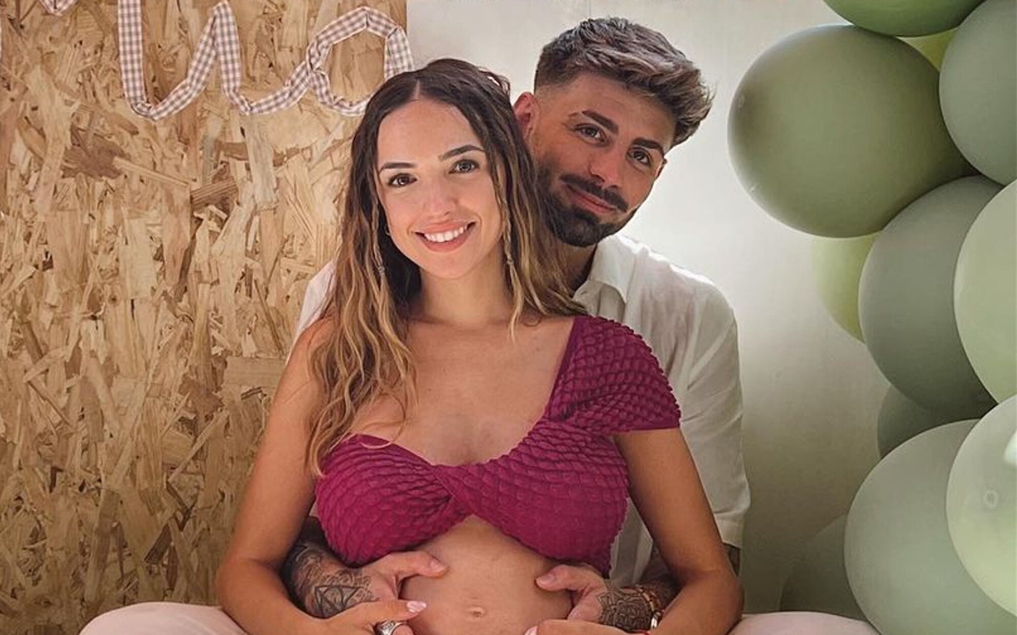 Lucía Sánchez e Isaac Torres ('LIDLT') desvelan el sexo y el nombre del bebé que esperan juntos