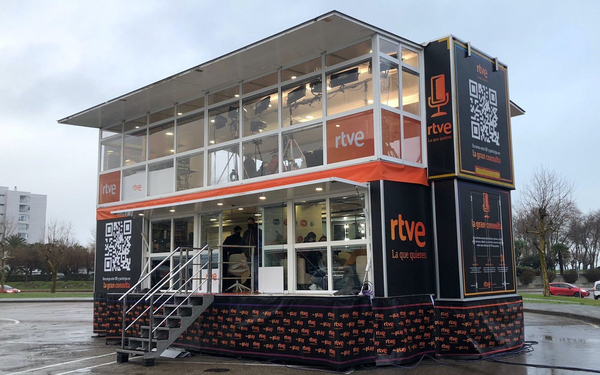 Televisión Española registra "La que quieres" como eslogan un día después de haberse escuchado en Telecinco