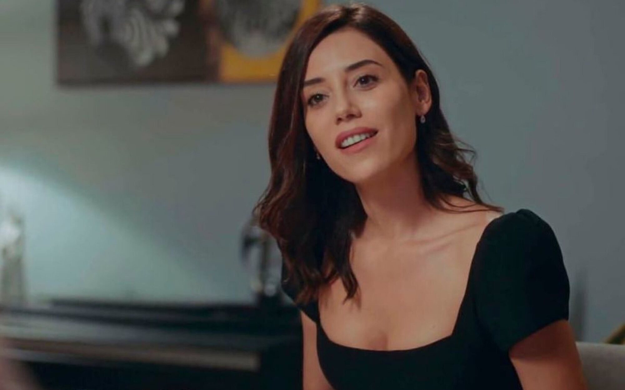 'Infiel' (15,8%) sigue subiendo y lidera frente al cine de La 1 (10,7%) y Telecinco (7,5%)