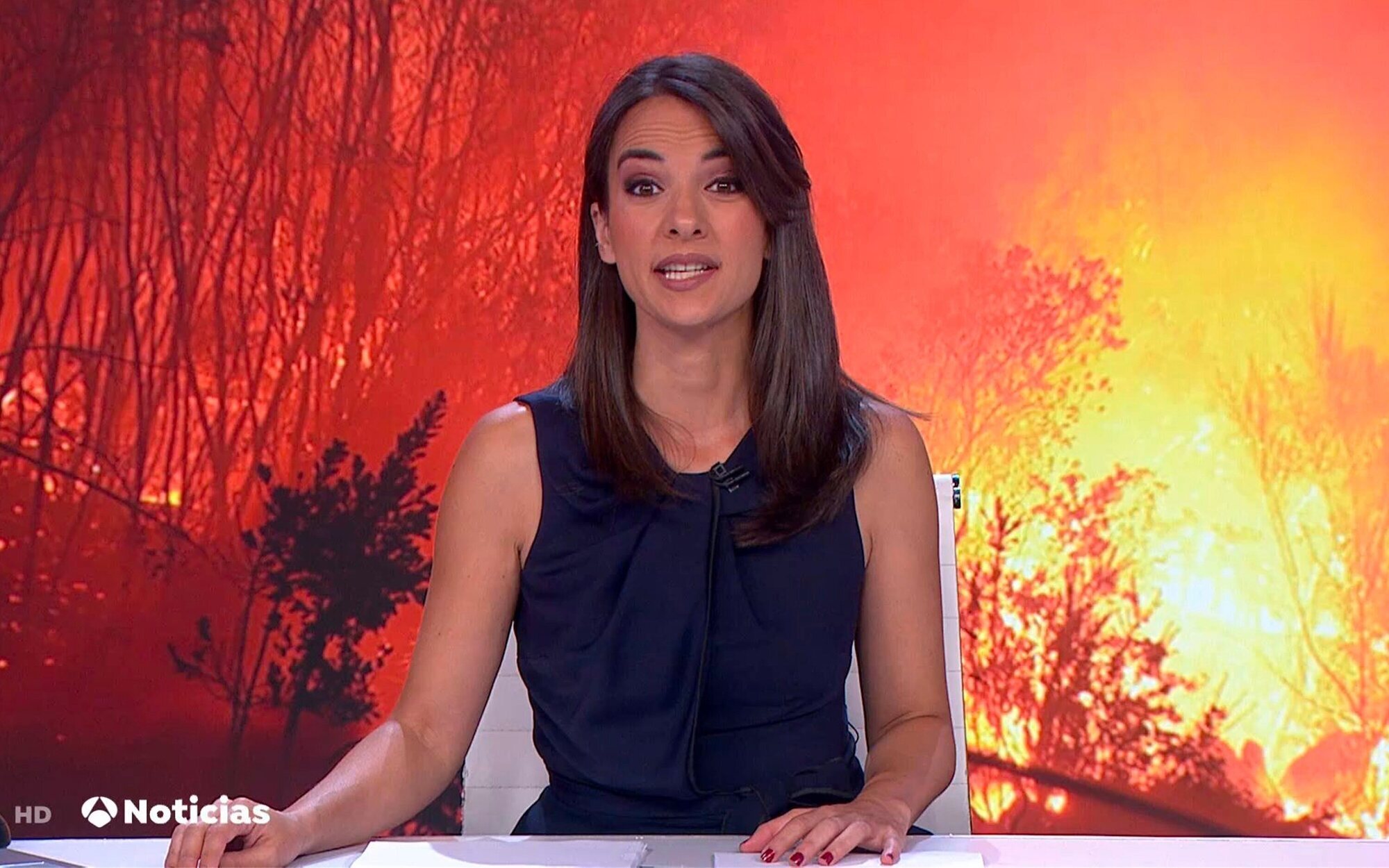 'Antena 3 noticias' (19,3%) lidera en agosto frente al peor dato de 'Informativos Telecinco (12%) en 10 años