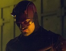 El Daredevil de Charlie Cox vuelve a patrullar en esta imagen de 'She-Hulk: Abogada Hulka'