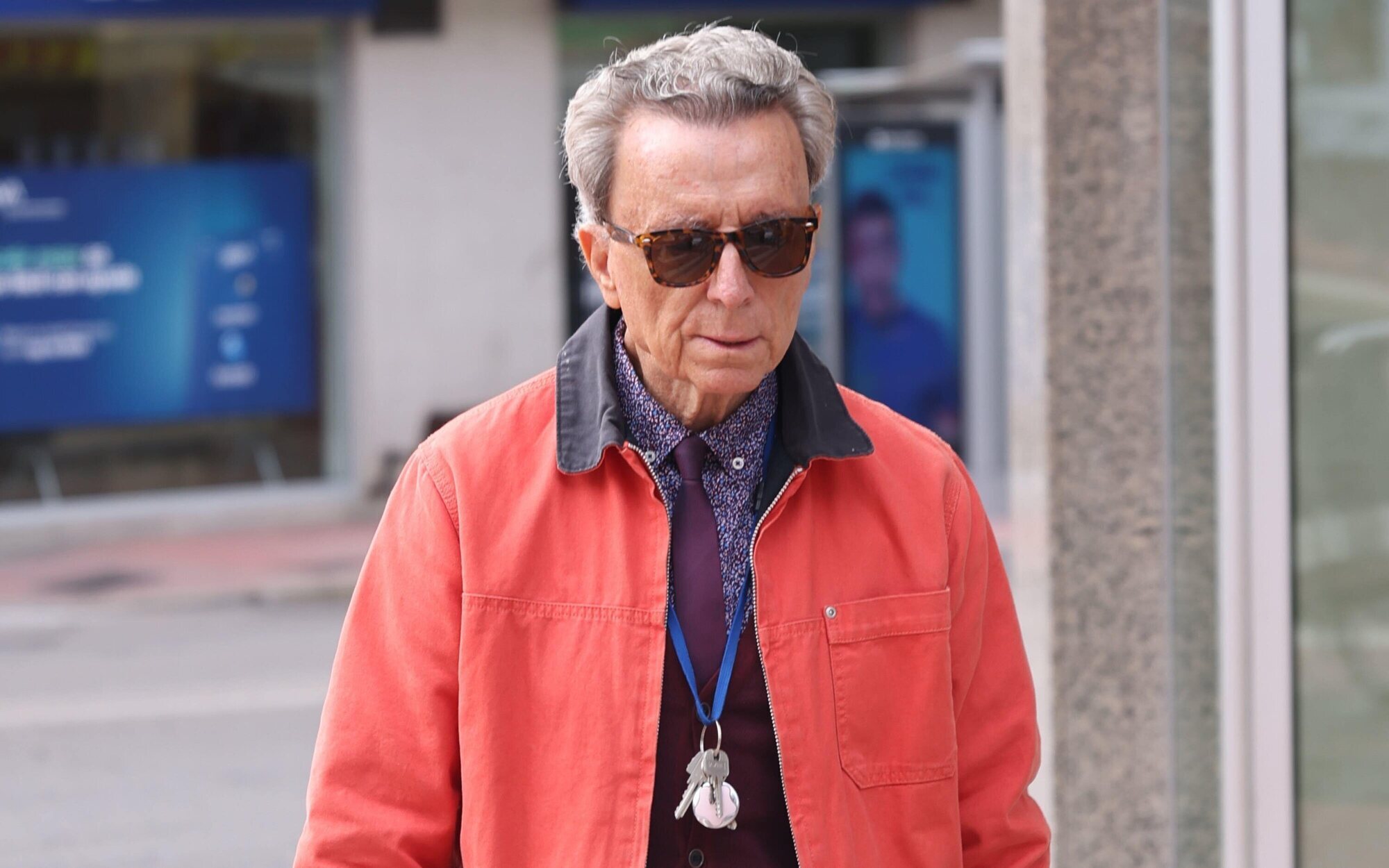 Ortega Cano pide perdón tras airear su "semen de fuerza" y Ana Rosa le echa un capote: "¡Es todo un drama!"