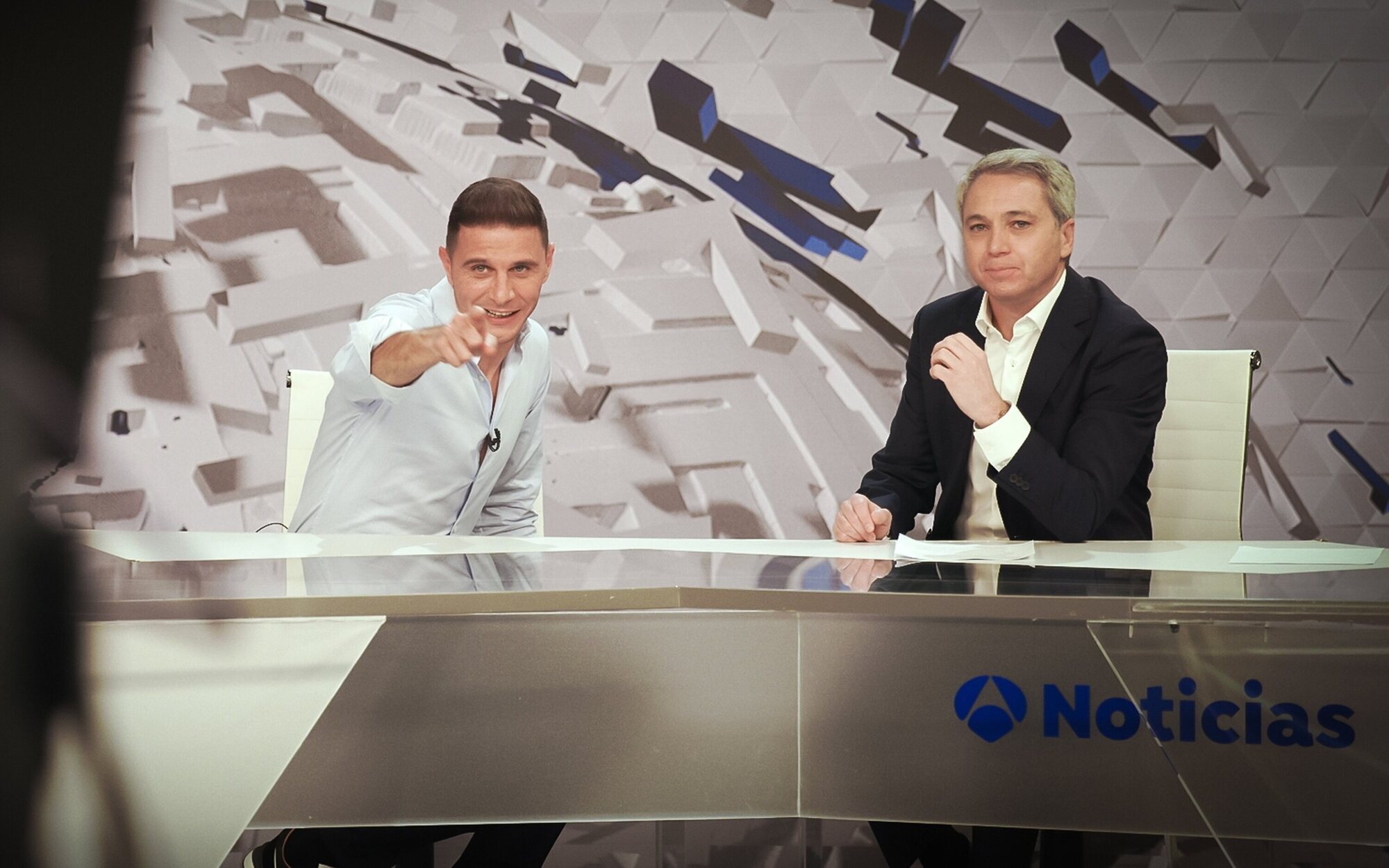 'Joaquín, el novato' (13,7%) marca mínimo de temporada, pero lidera frente al descalabro de 'Pesadilla' (9,5%)