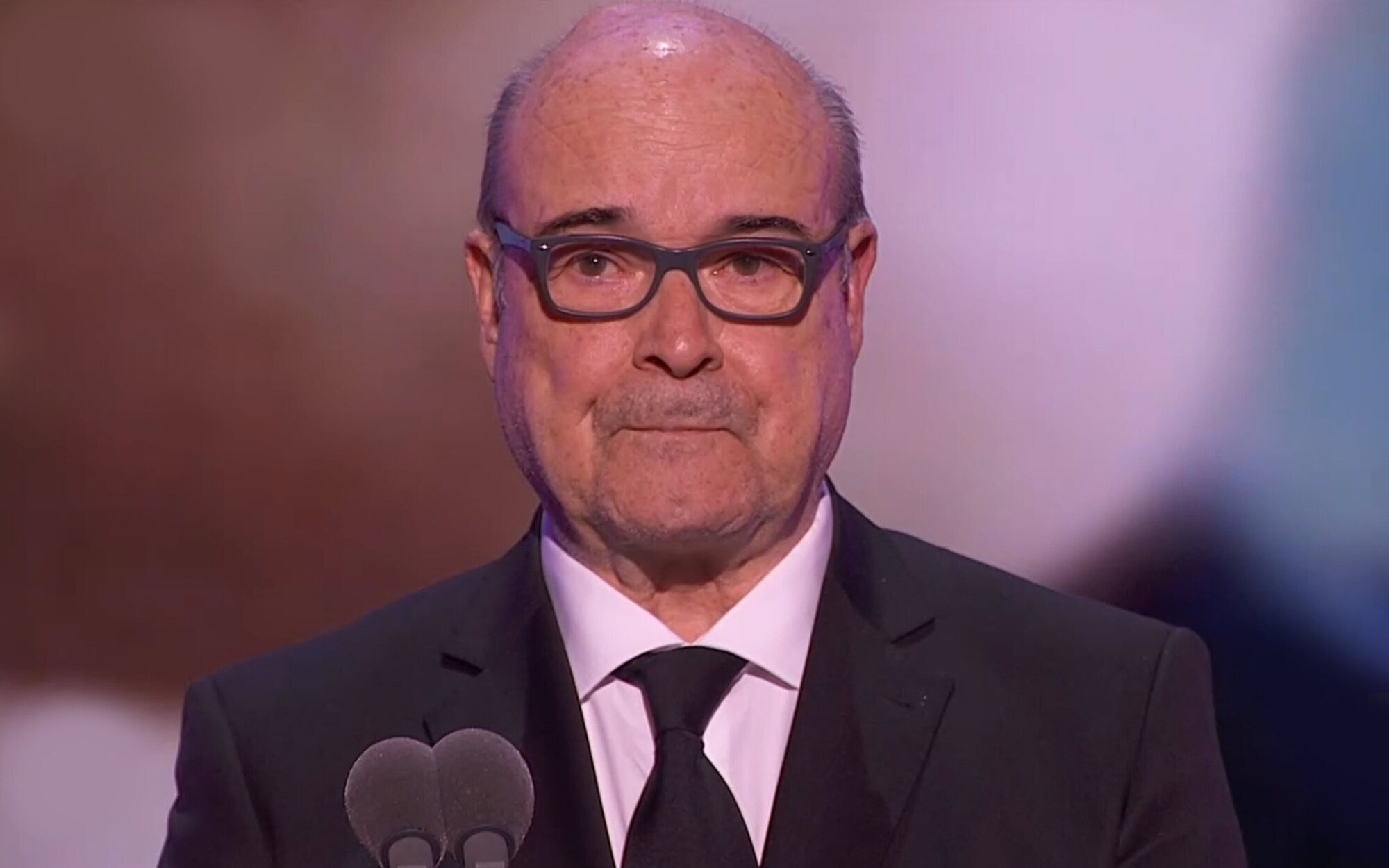 Antonio Resines rompe a llorar en el homenaje a Verónica Forqué en los Premios Forqué 2022
