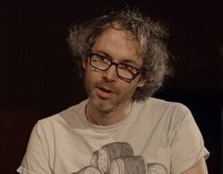 James Rhodes se ofrece a pagar las facturas de gas de una anciana de 'Espejo Público'