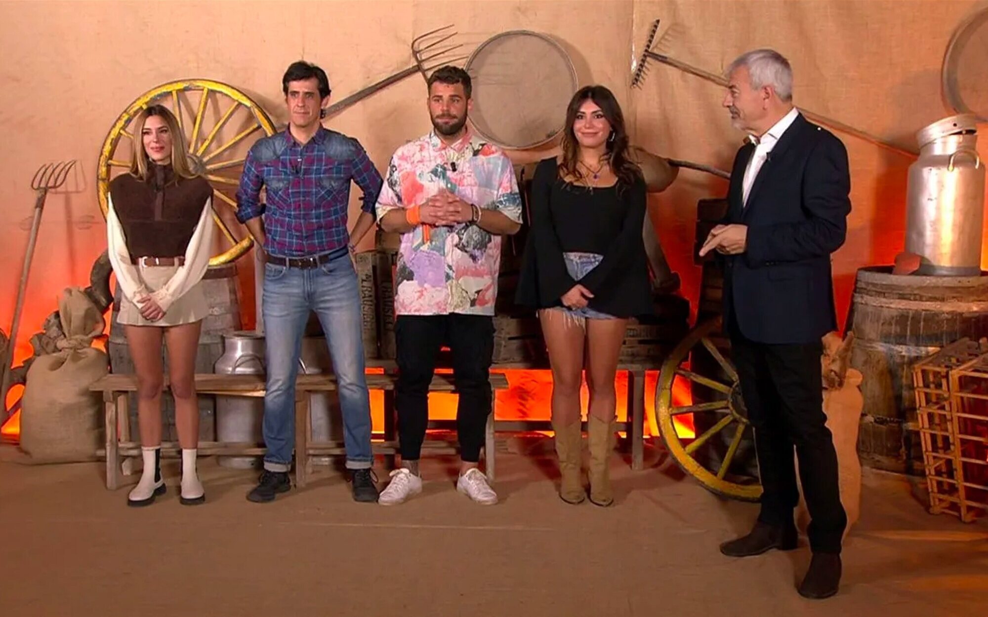 'Pesadilla en El Paraíso' (11,7%) sube en su final, pero no hace sombra a 'Joaquín, el novato' (16,5%)