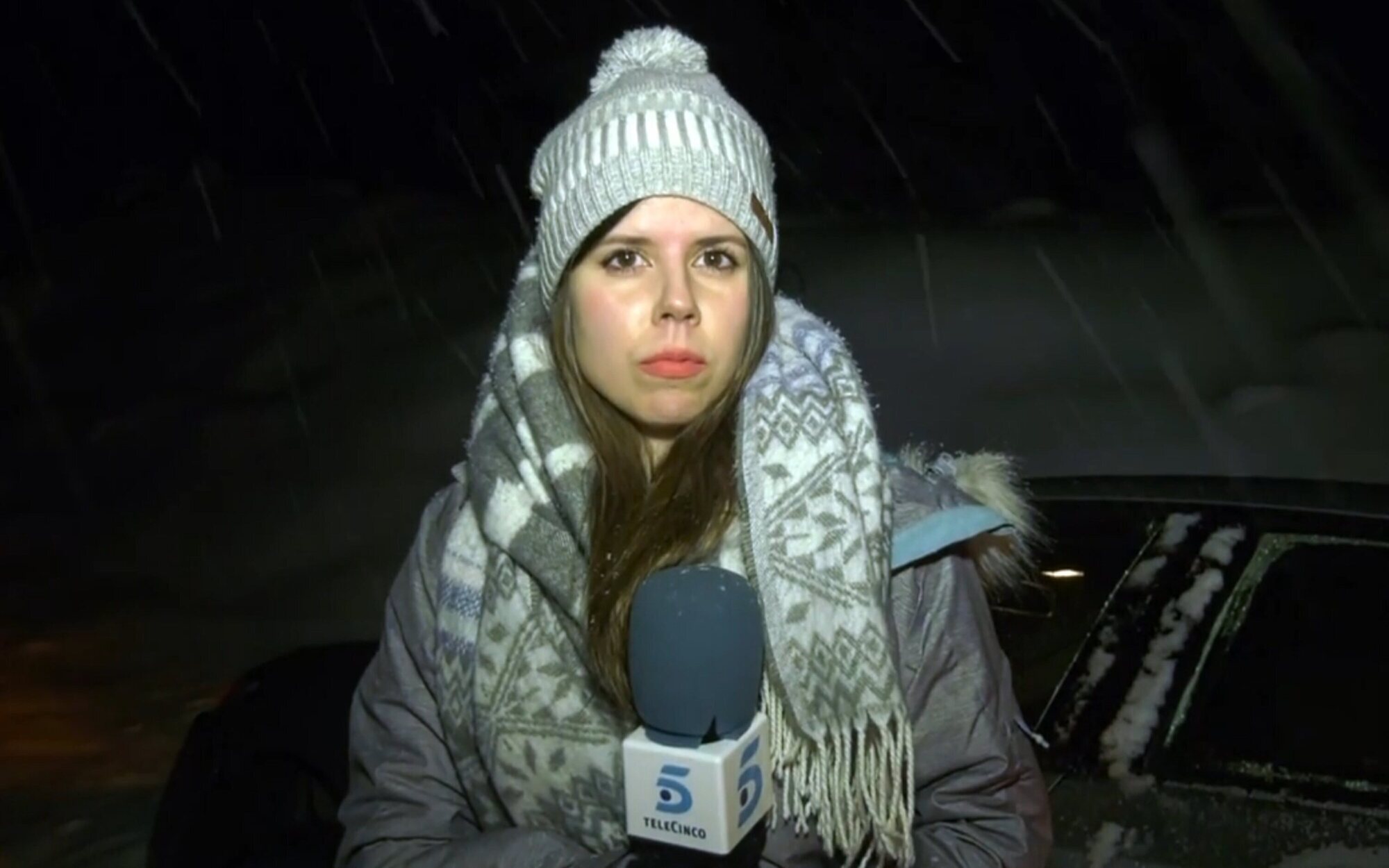 Un equipo de 'Informativos Telecinco' sufre un accidente en la carretera por el temporal de nieve