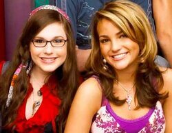 'Zoey 101' regresa a Paramount+ con una película y gran parte de su reparto original