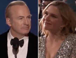 Bob Odenkirk emociona a Rhea Seehorn durante su discurso en los Critics Choice Awards