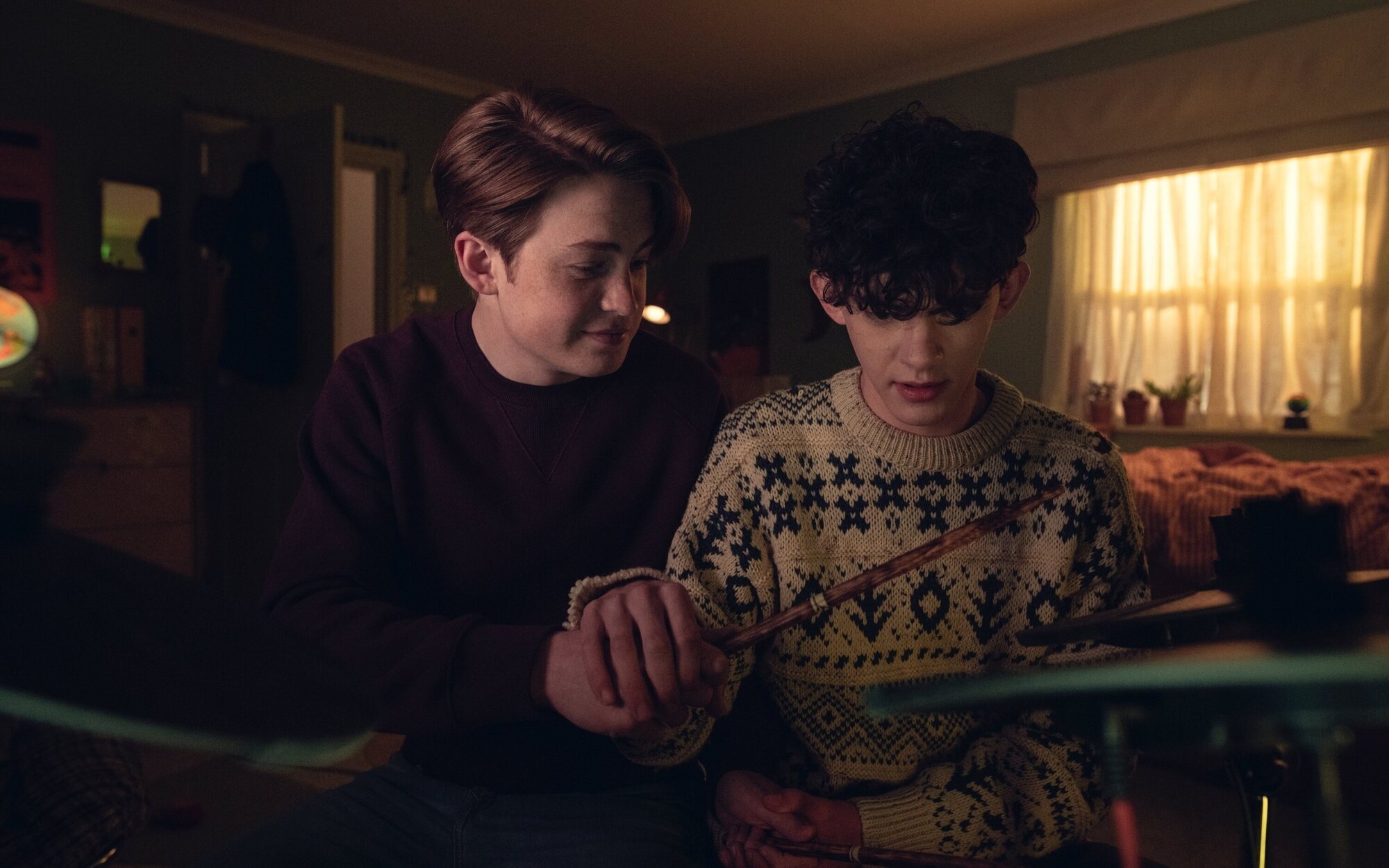 La creadora de 'Heartstopper' da los primeros detalles del final de la historia de Charlie y Nick