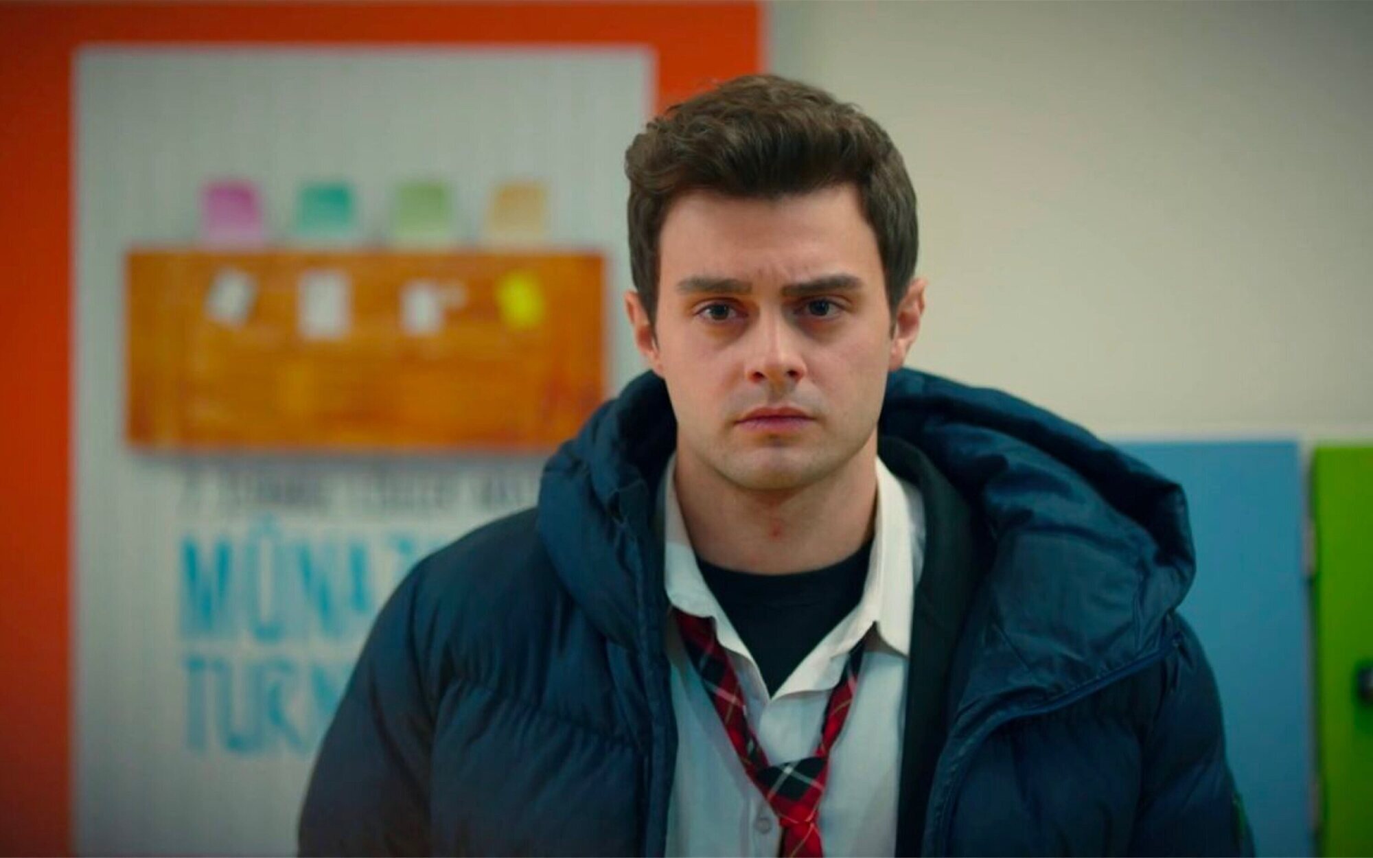 'Hermanos' (13,8%) se mantiene líder, 'Chester' (9,4%) sigue fuerte pese a bajar y 'Anglés' (5,1%) cae