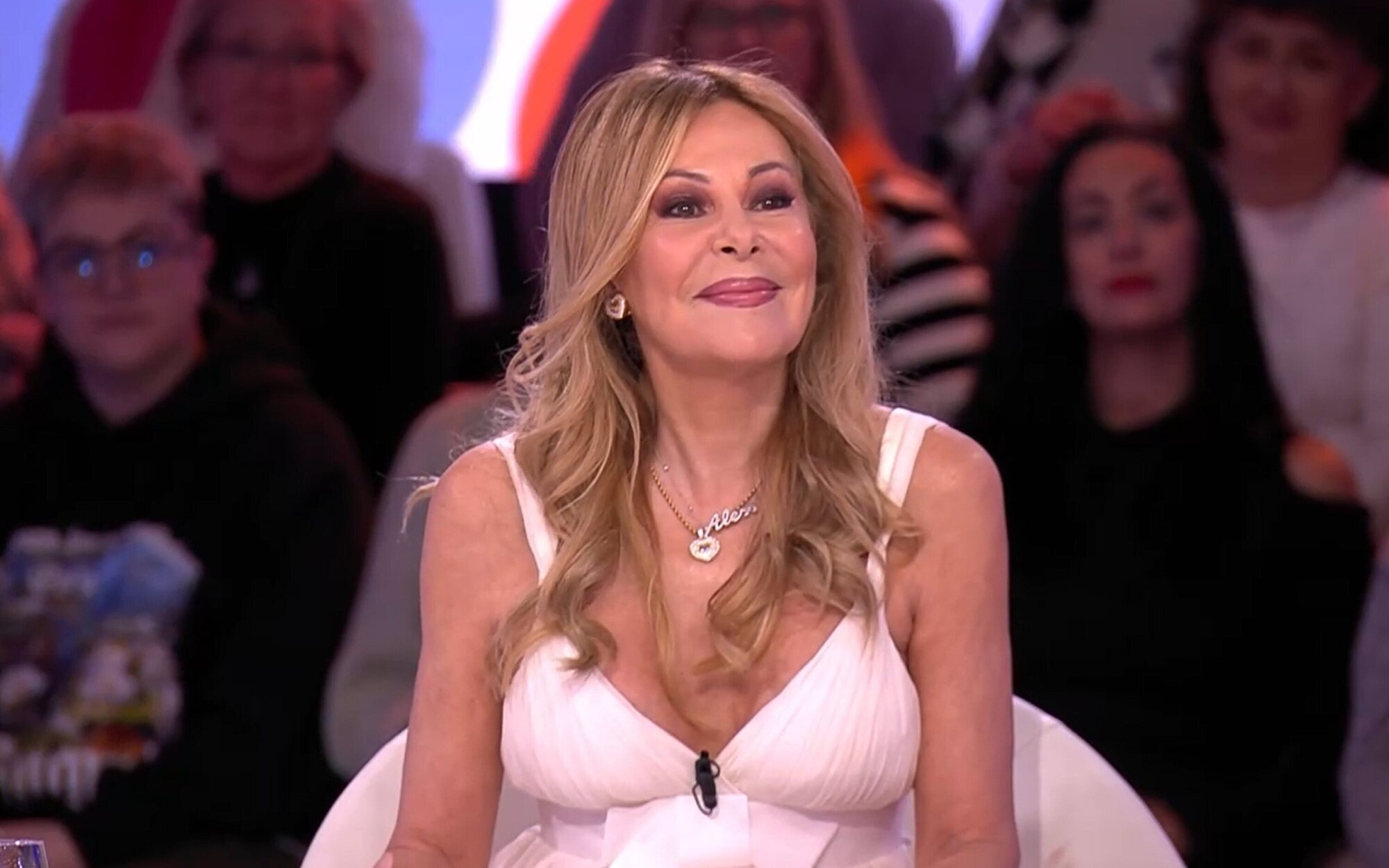Ana Obregón niega a 'Sálvame' que esté esperando un segundo nieto: "No hay otro bebé, pero tengo ganas"