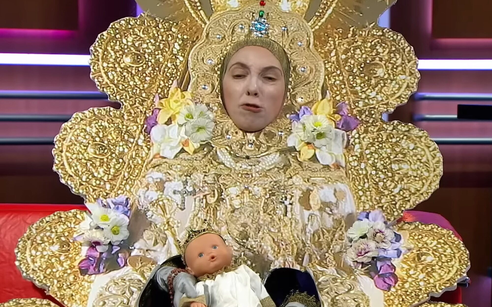 TV3 se inunda de críticas por su parodia de la Virgen del Rocío: "Imita el acento de tu puñetero pare" 