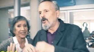 Miguel Bosé aparta con cabreo los micrófonos de la prensa cuando le preguntan por Nacho Palau