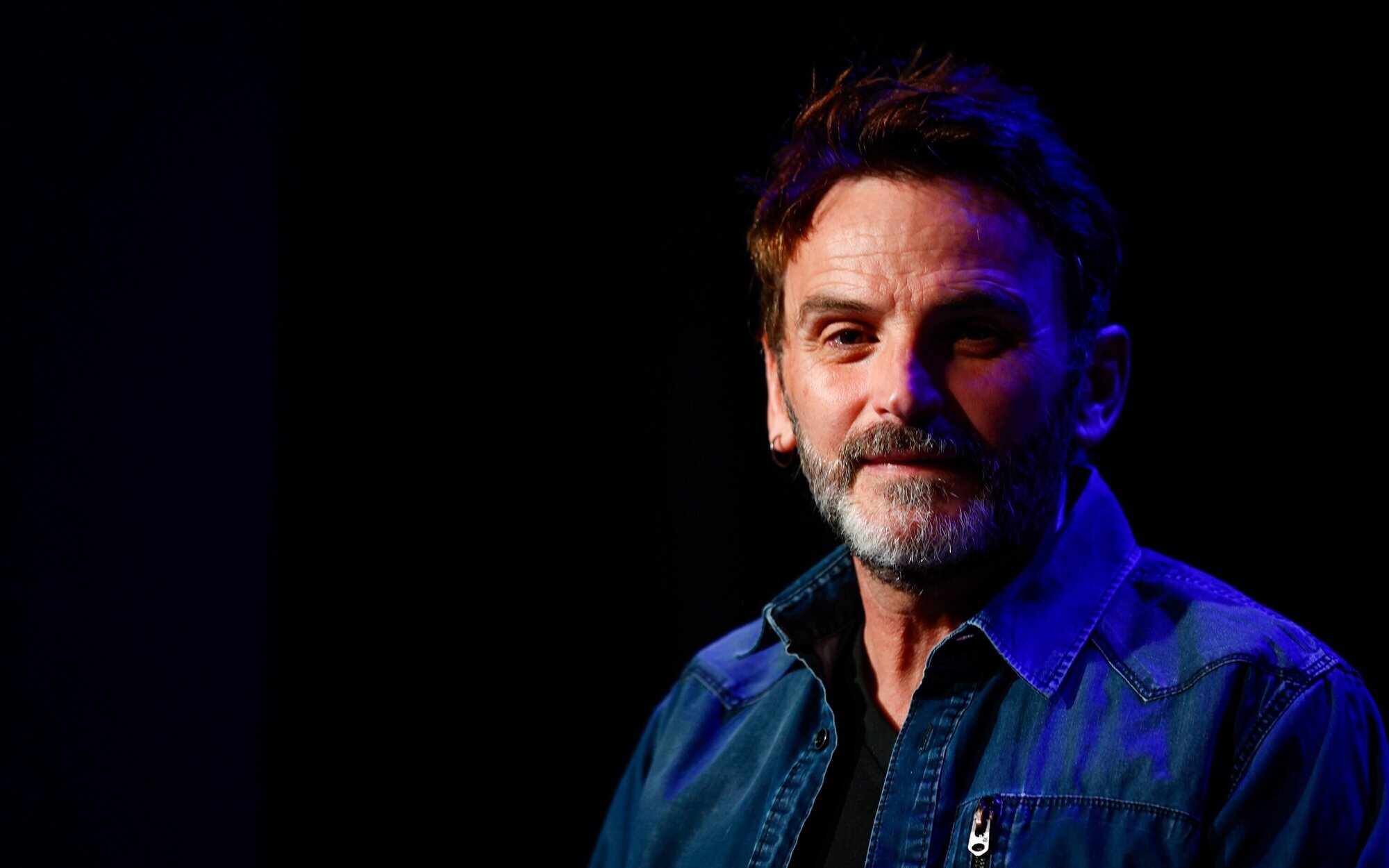 Fernando Tejero recuerda su trágica infancia marcada por ser homosexual: "Abusaron de mí sexualmente"