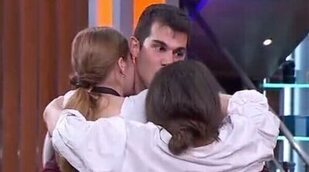 'MasterChef 11': David conserva su puesto en la edición al vencer a los delantales negros Izarbe y Manuela