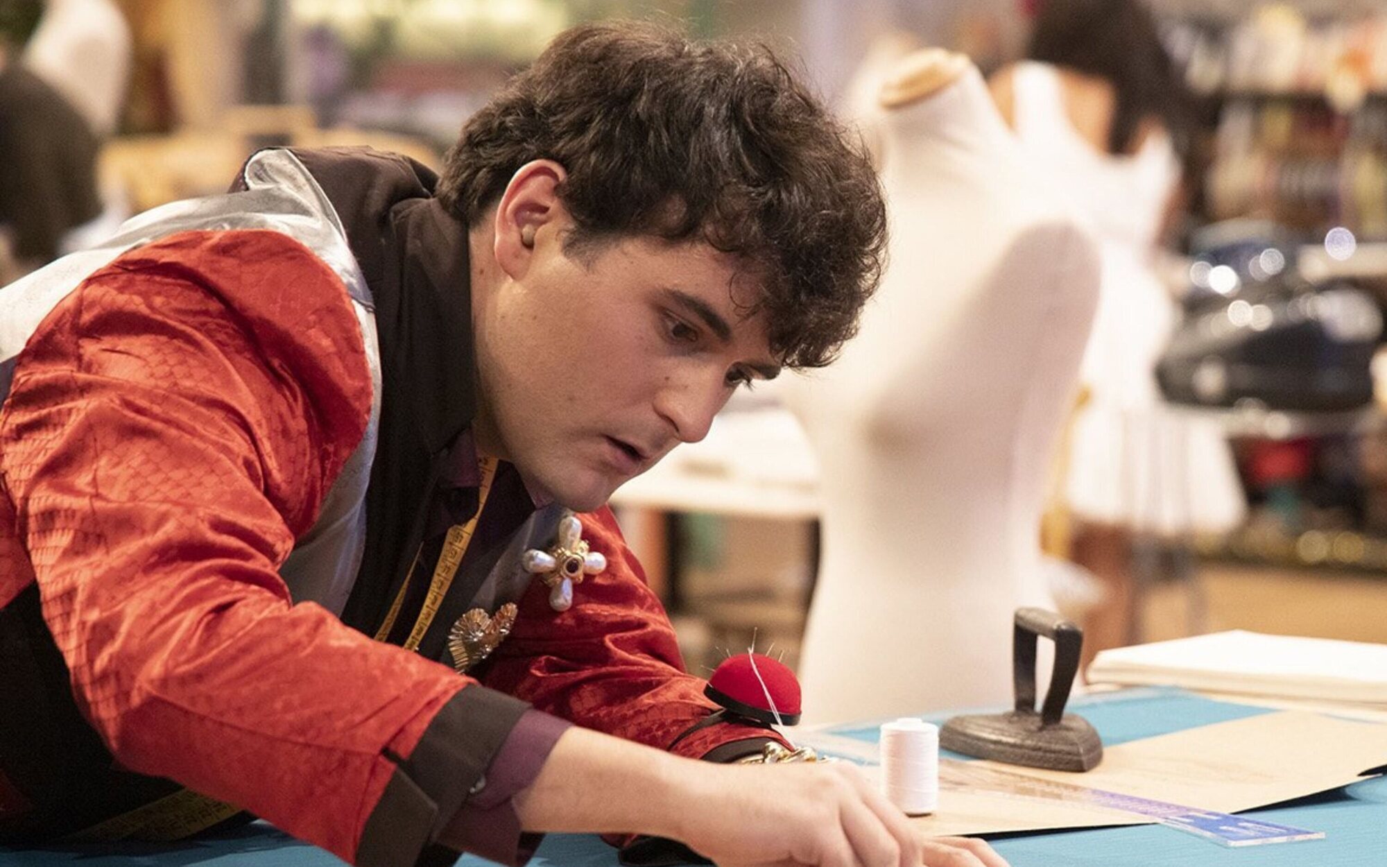 'Maestros de la costura' ya busca a los aprendices de su sexta edición