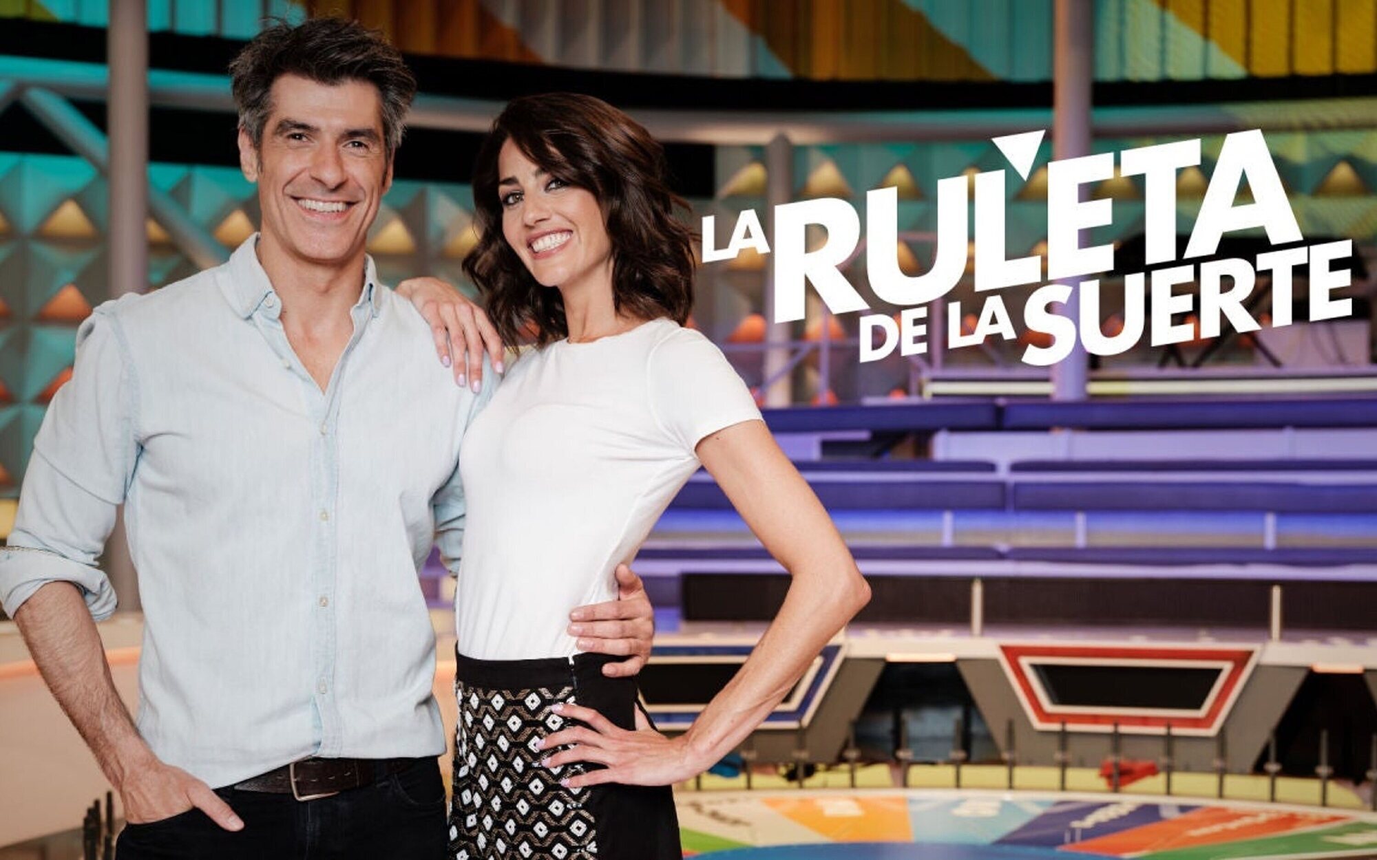 'La ruleta de la suerte' "gira" con éxito con sus reposiciones: Así rinde contra 'Socialité' en el fin de semana