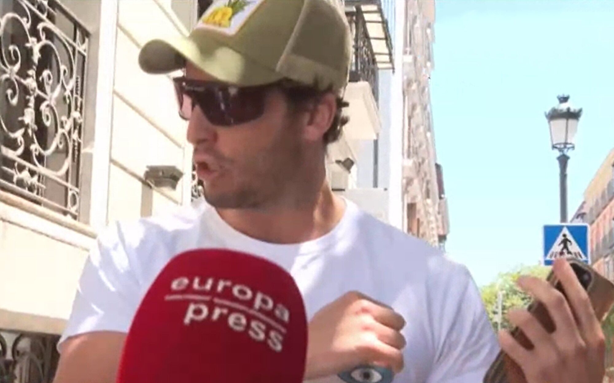 María Patiño carga contra Íñigo Onieva desde 'Socialité': "Aquí queremos teta y sopa en la boca"