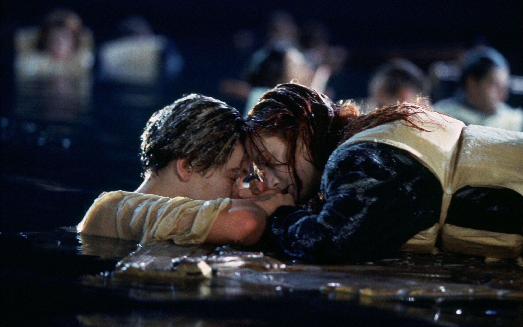 "Titanic" no aprovecha la situación y naufraga a un 9,4% ante el liderazgo de 'Hermanos' (14,1%)