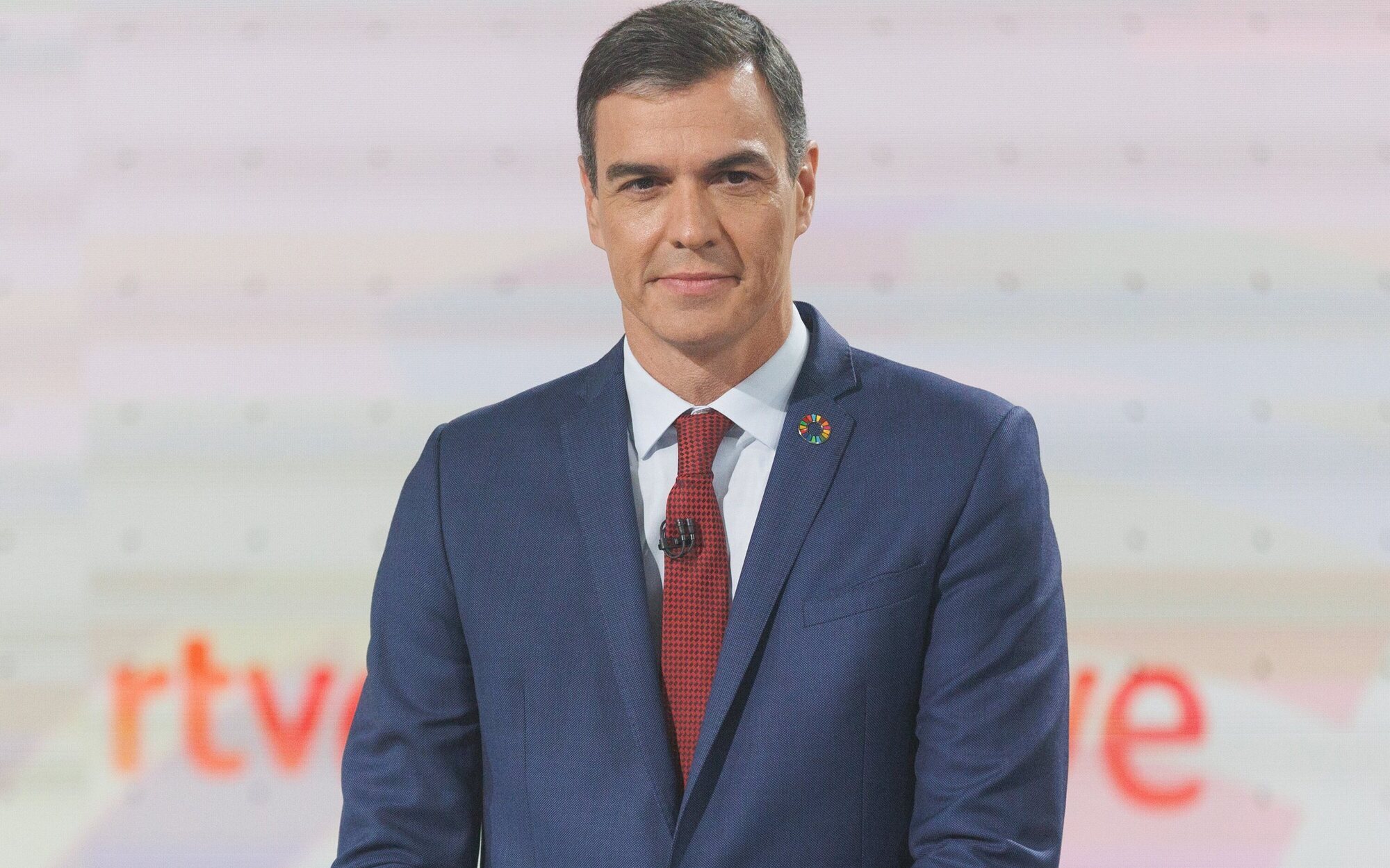 Pedro Sánchez planta a Susanna Griso y cierra su gira televisiva en 'La hora de La 1' con Silvia Intxaurrondo
