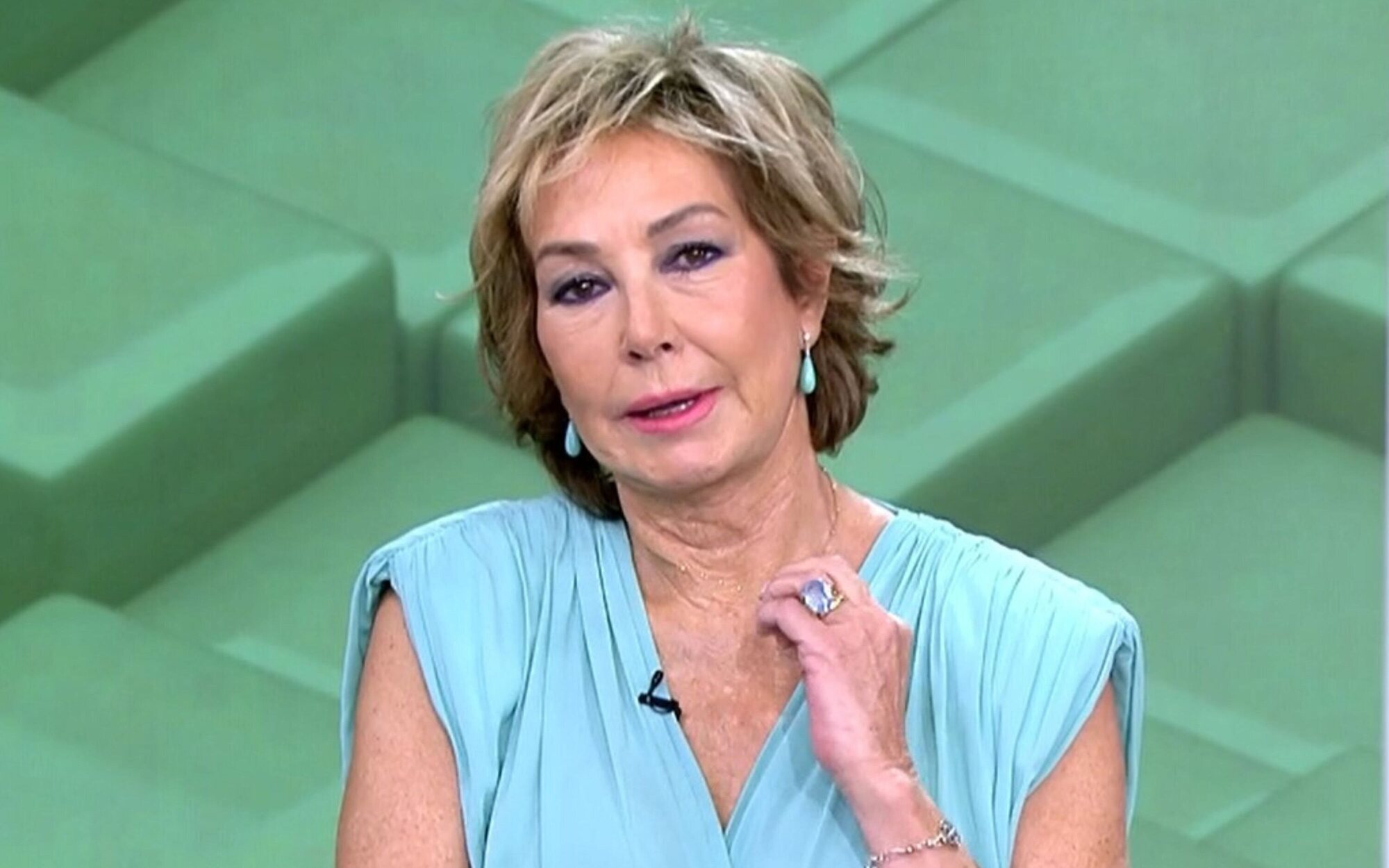 Ana Rosa Quintana rompe a llorar al despedirse de las mañanas de Telecinco: "He renacido"