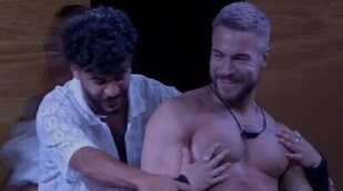 La acalorada actuación en '¡Vaya vacaciones!' con striptease que acabó con Alex Zacharias desnudo