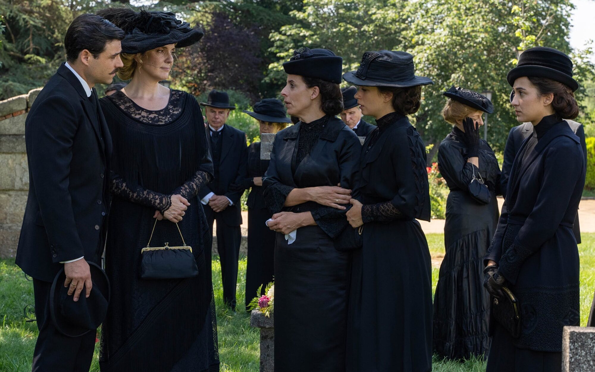 'La promesa' mostrará el resultado de la operación de Salvador y acercará a Jana a la verdad