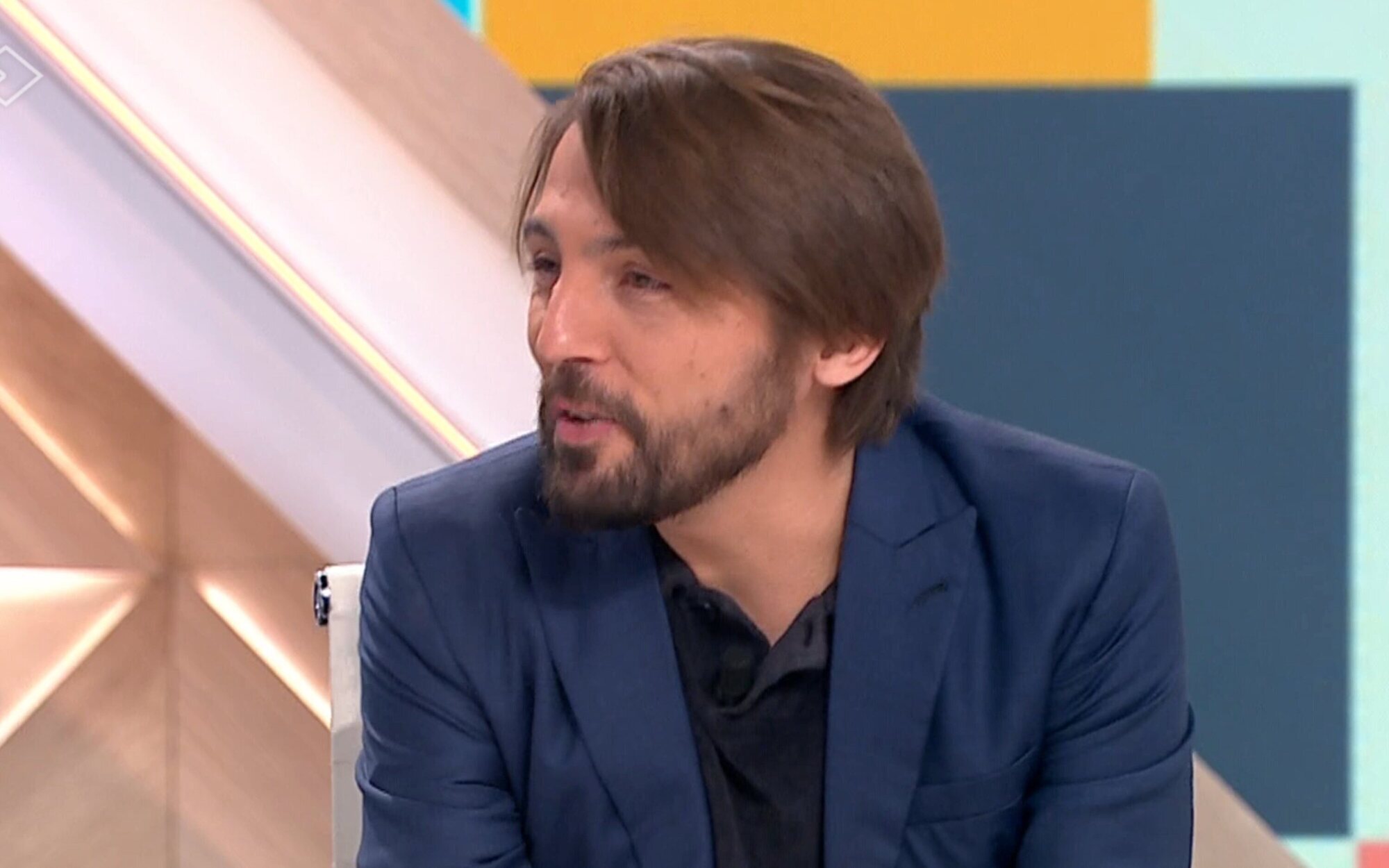 La reprimenda de un colaborador de 'Espejo público' en directo por el sensacionalismo: "No me siento cómodo"