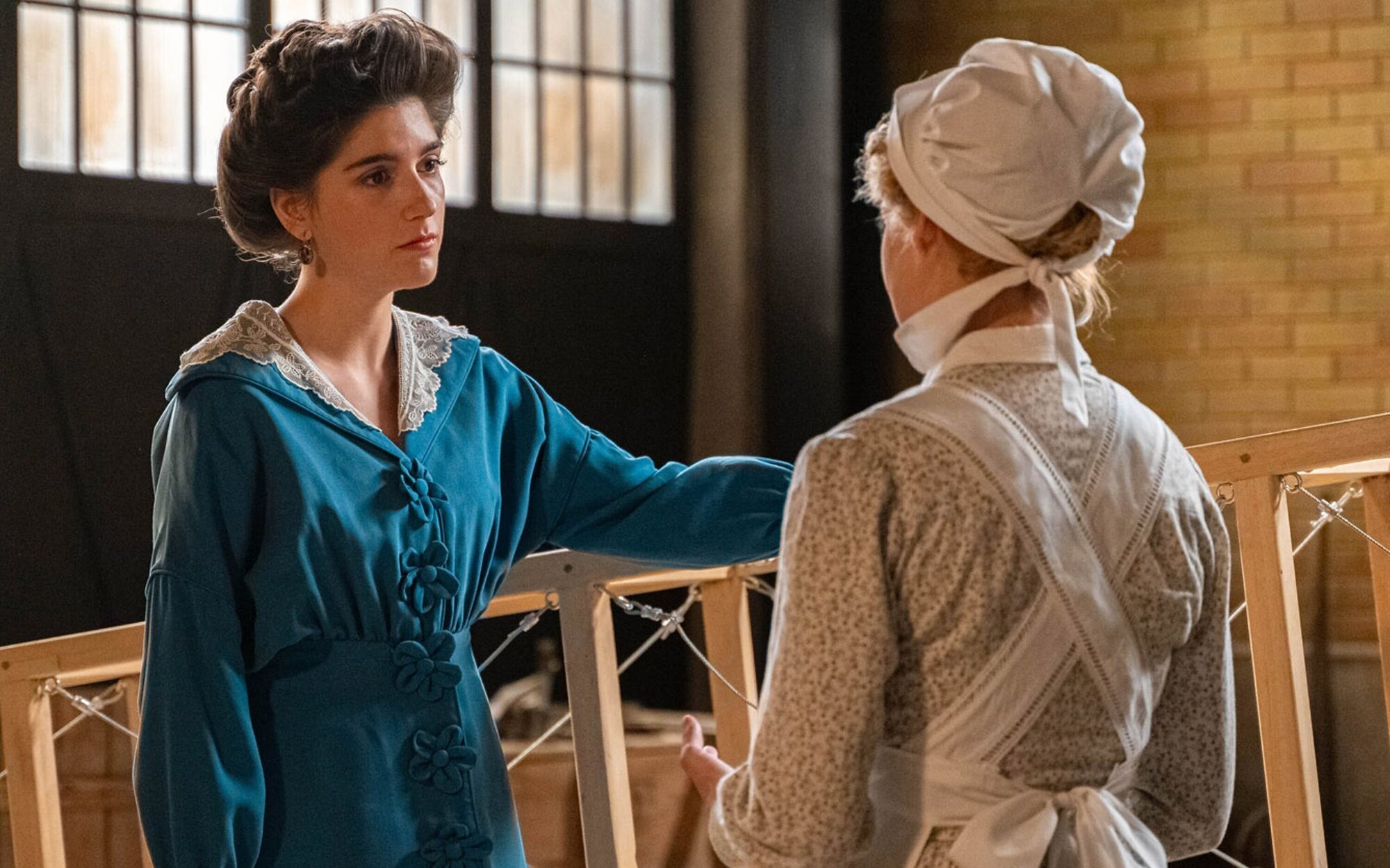 'La promesa' despertará serias dudas en Manuel y sorprenderá con un invitado a la timba