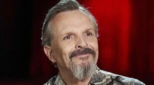 Miguel Bosé presenta 'Bosé renacido' en Movistar Plus+ con dos broncos encontronazos con la prensa