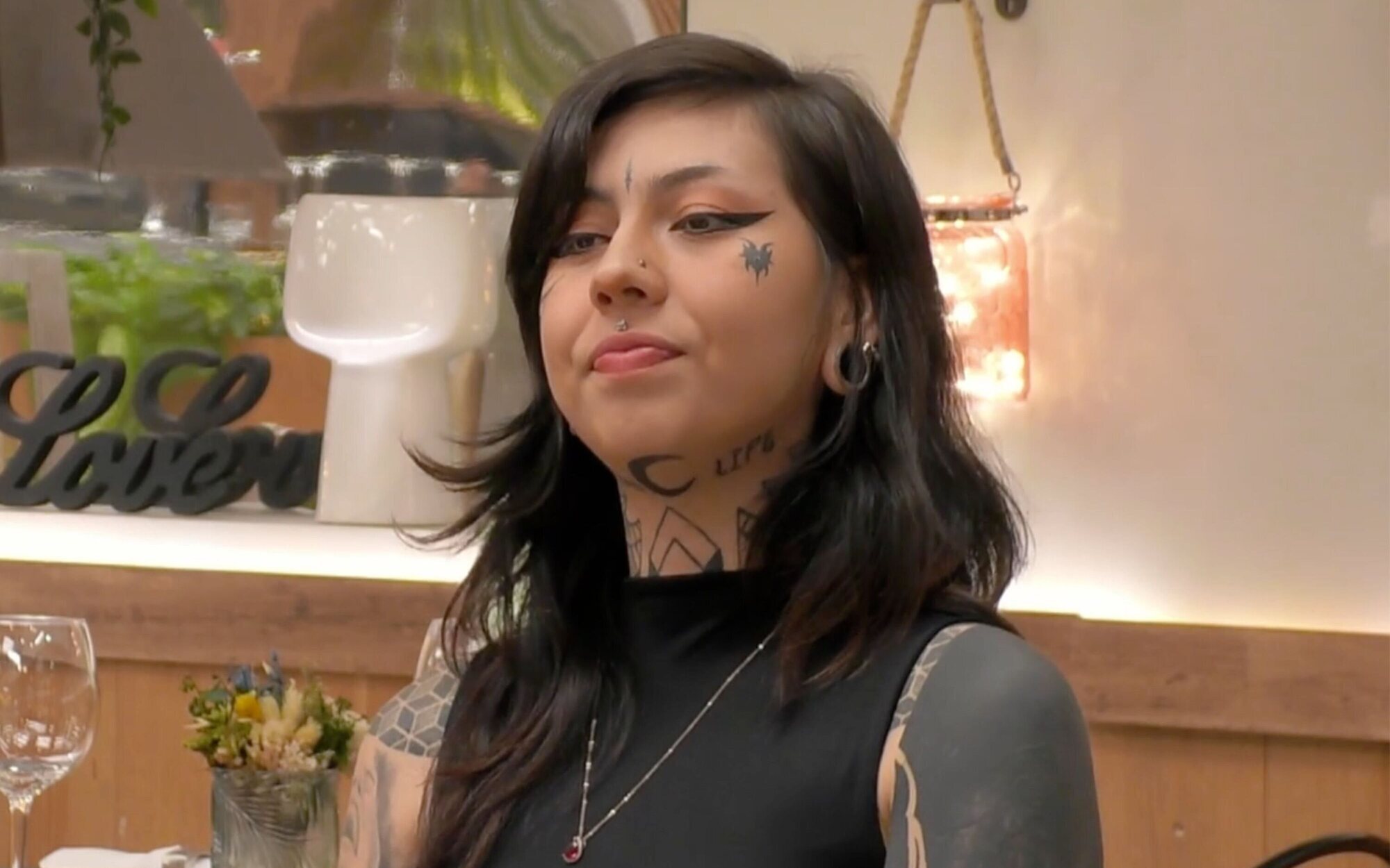 Una chica de 'First Dates' sorprende al contar que su expareja se suicidó: "Lo tomo como una lección de vida"