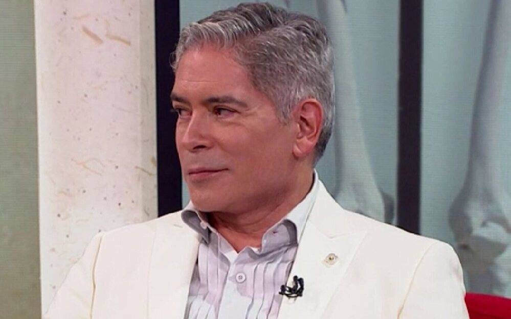 Boris Izaguirre relata los síntomas que sufrió mientras le daba el