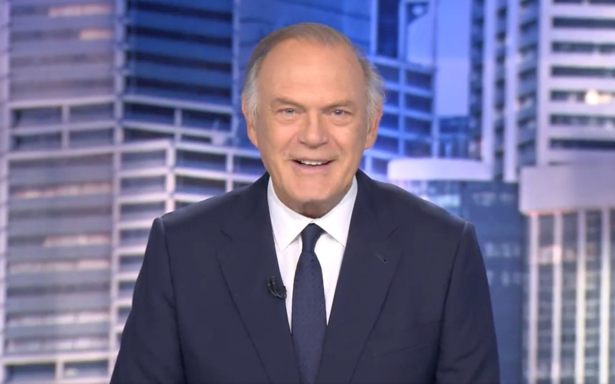 Pedro Piqueras agradece a la Academia de Televisión el Premio Jesús Hermida: "Son muy buenos conmigo"