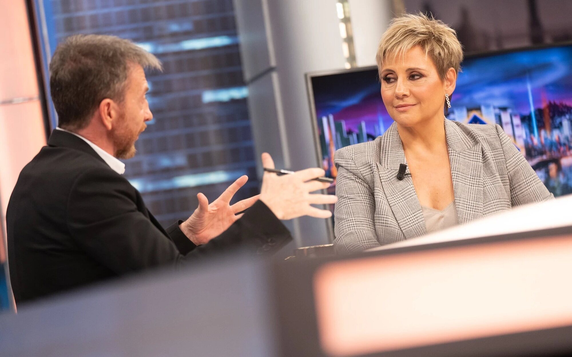 Glòria Serra da detalles de "la estafa de los famosos" que afecta a Pablo Motos, Chicote o Wyoming  