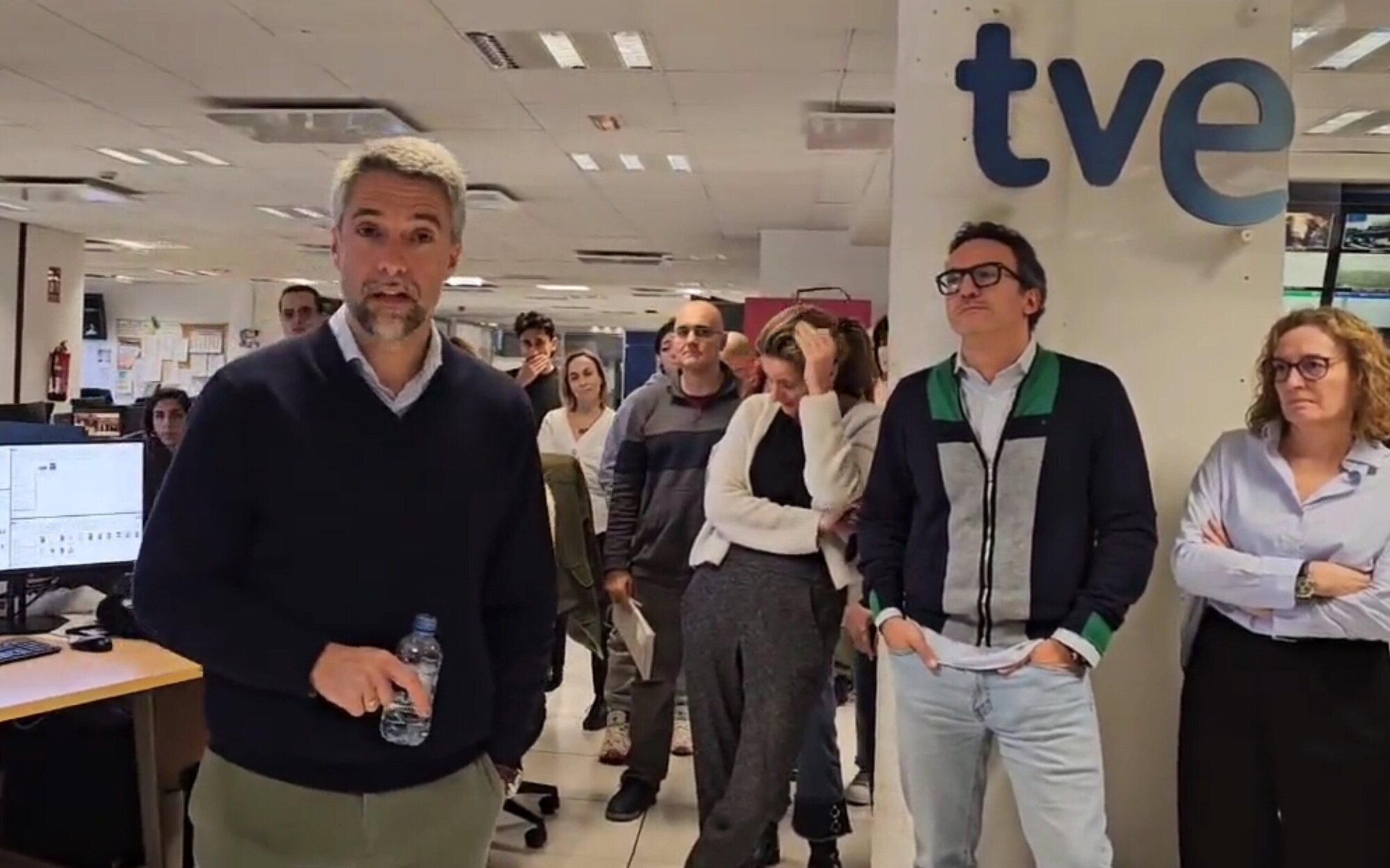 Así se despide Carlos Franganillo de sus compañeros de TVE antes de saltar a 'Informativos Telecinco' 