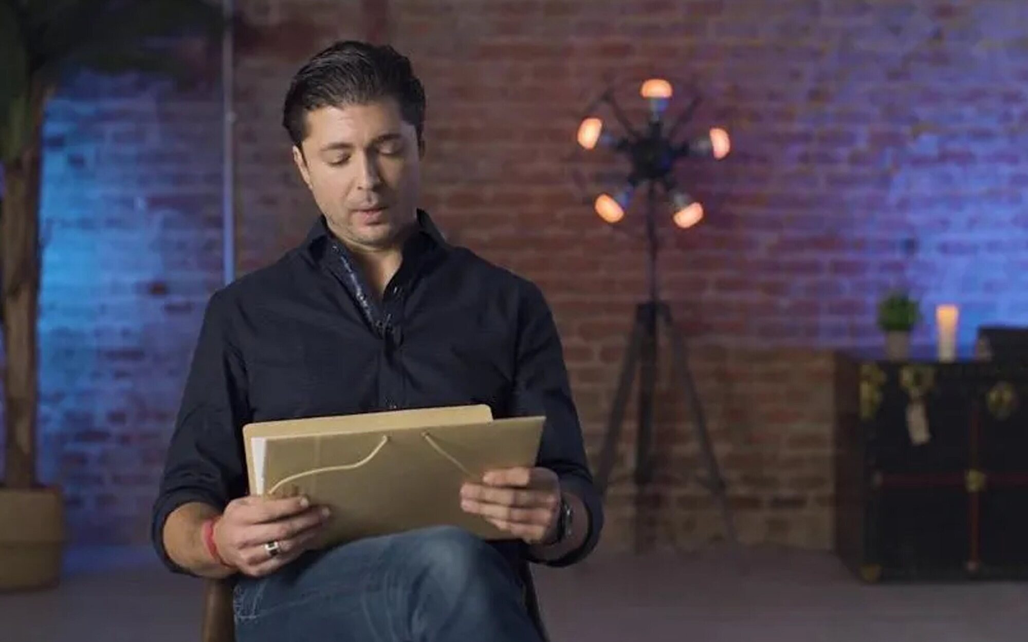 '¡De viernes!' (12,7%) no se derrumba en su segunda semana y 'La Voz' (14,8%) lidera a la baja