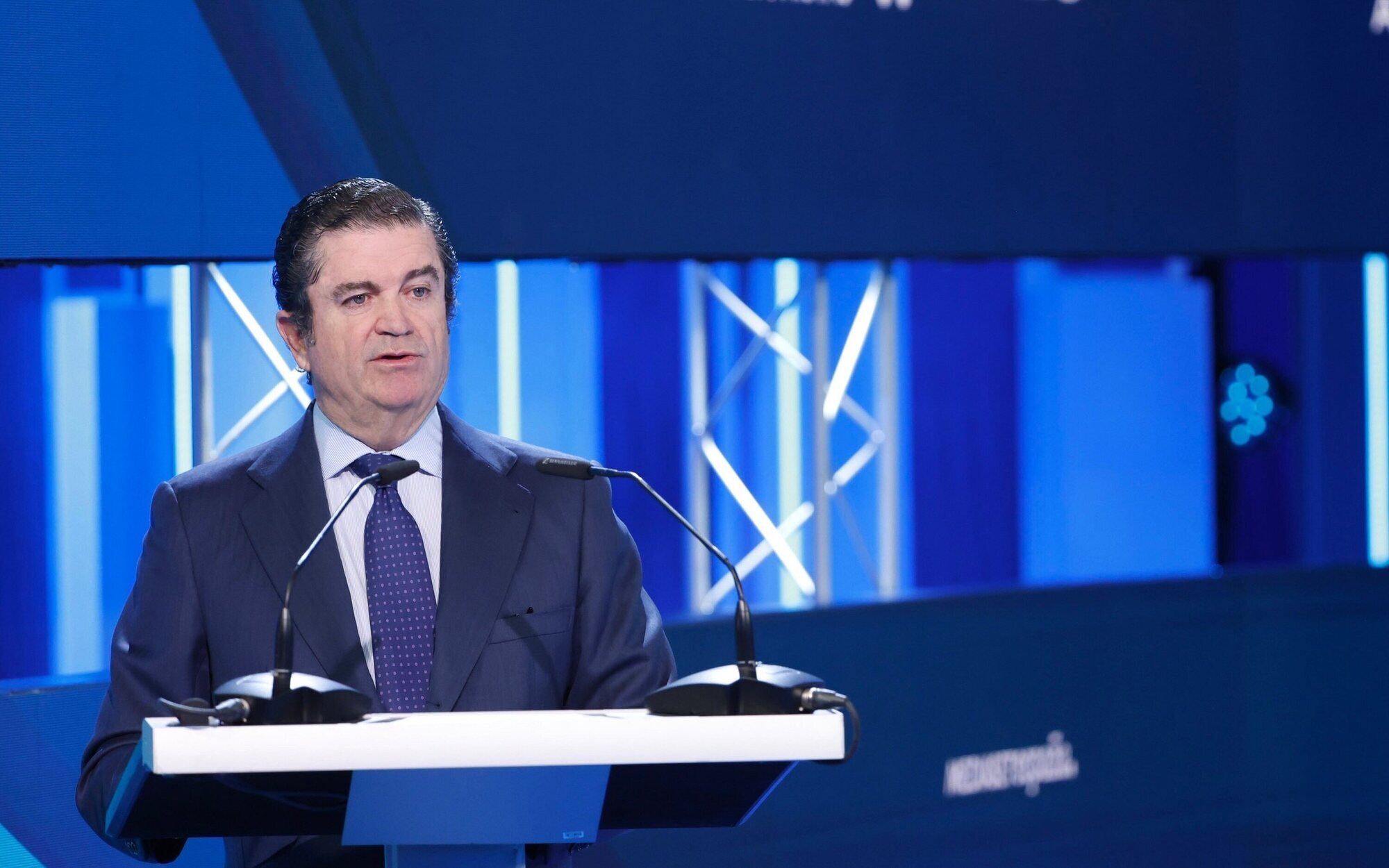 Borja Prado abandona la presidencia de Mediaset España por discrepancias con la línea editorial