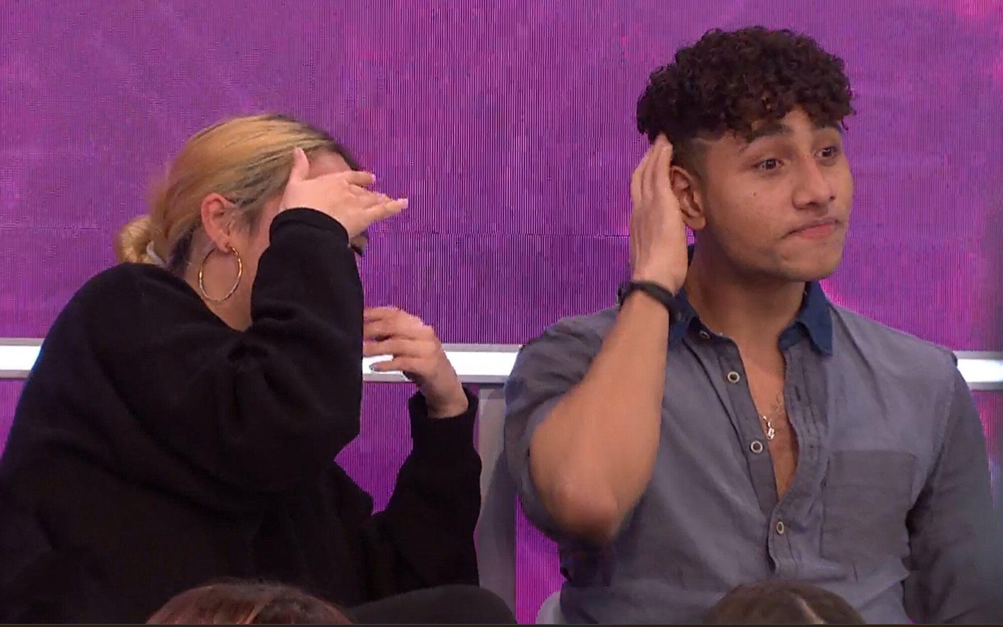 Cachondeo en 'Y ahora, Sonsoles' al pillar a una pareja del público "toqueteándose": "Muérete de la vergüenza"