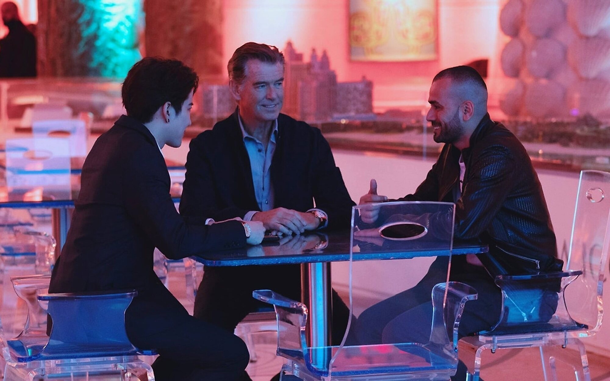 El cine de Antena 3 (11,4%) roba el liderazgo al de Telecinco (11,1%), mientras que 'Allá tú' (7,2%) mejora