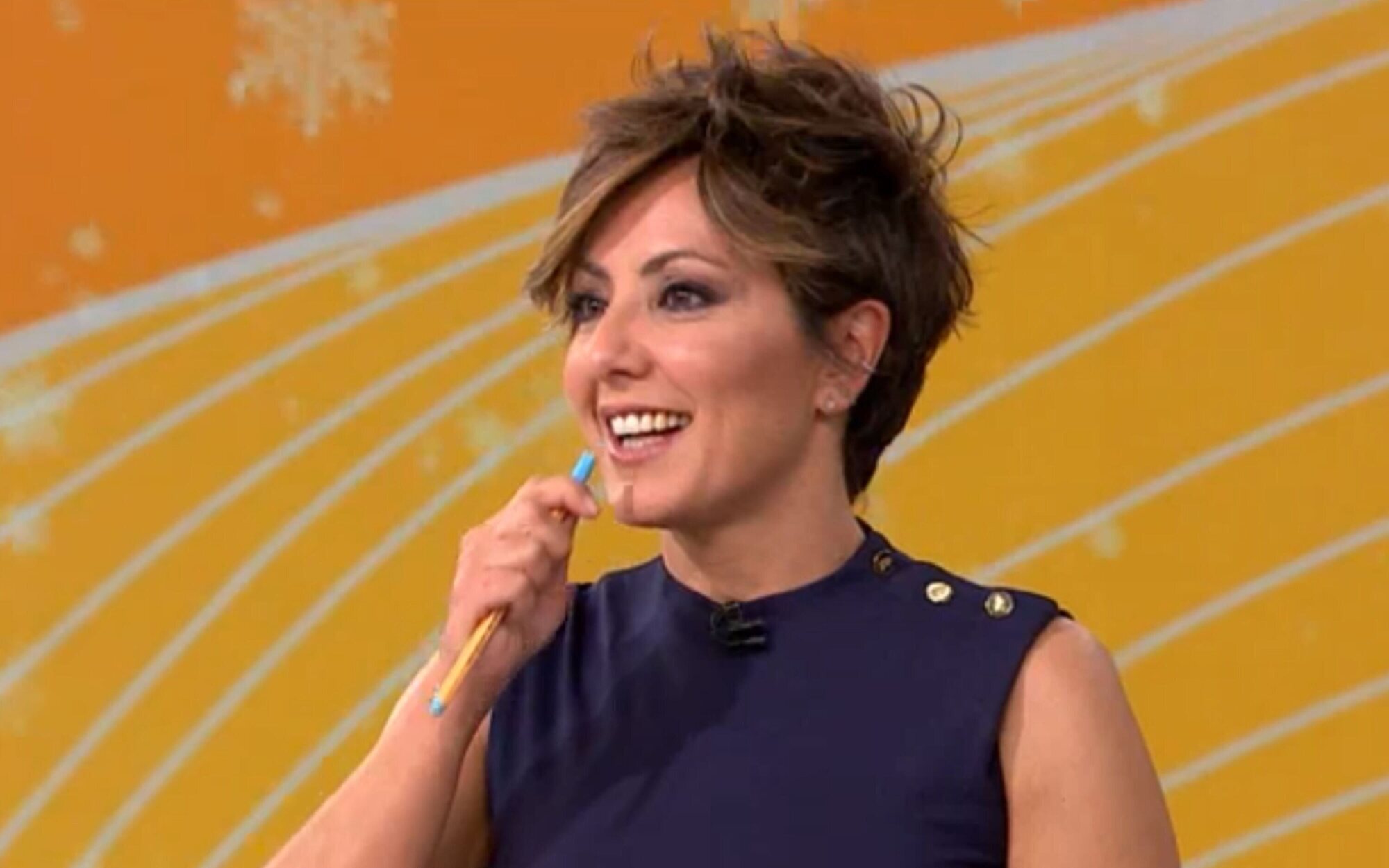 Sonsoles Ónega cae en la inocentada de Miguel Lago en 'Y ahora, Sonsoles' y canta "Soy rebelde" 