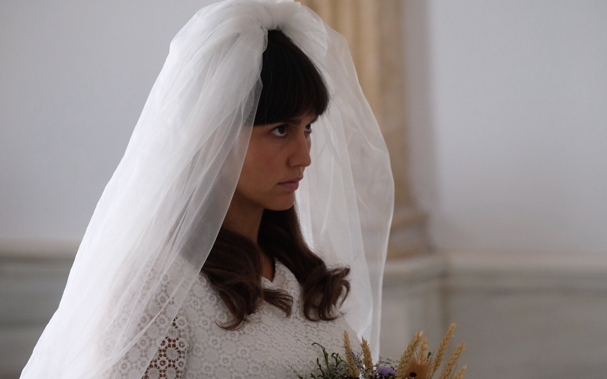 'Entre tierras' (14,5%) lidera en su estreno ante el peor inicio de 'GH' (12,7%) y el frío 9,8% de 'Bake Off'