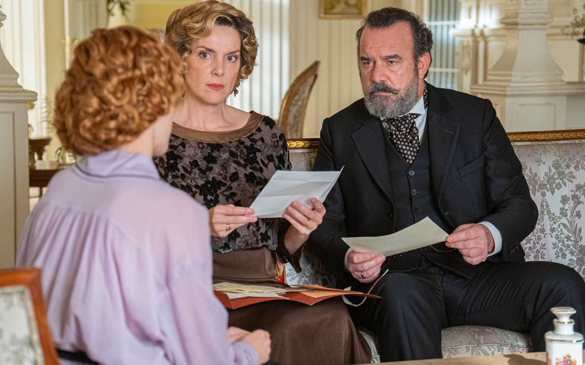 'La promesa' sufrirá un inesperado robo y recibirá la visita de un mago