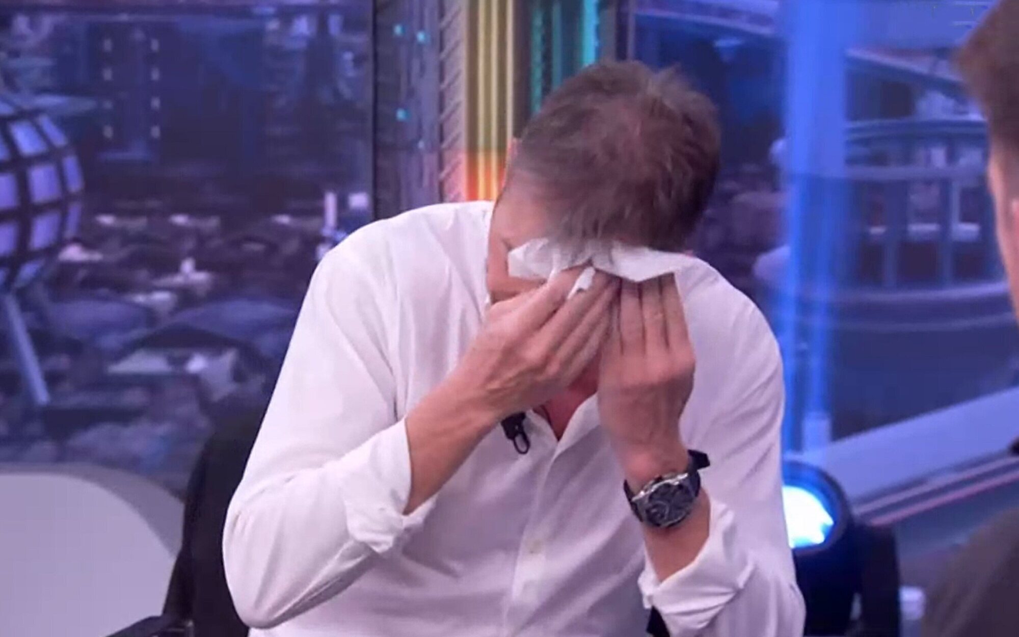 El pequeño susto por el que Pablo Motos se retiró de su silla en 'El hormiguero': "Ya estoy bien"
