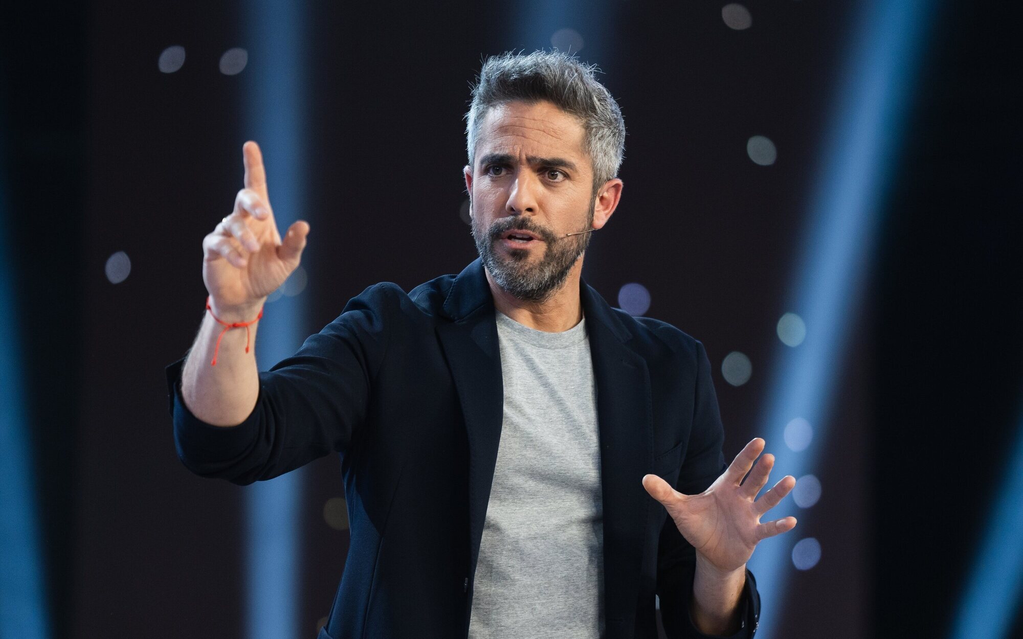 Antena 3 (13%) se mantiene líder en enero, La 1 (10,4%) crece y retoma el 2º puesto y Telecinco (9,9%) baja