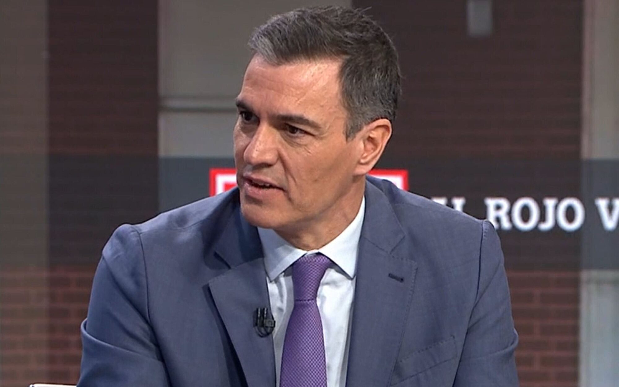 Pedro Sánchez apoya a Nebulossa y 'Zorra' en Eurovisión: "A la fachoesfera le gustaría más el 'Cara al sol'"